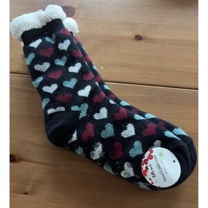 Heart Print Sherpa Lined Slipper Socks Black OS Non Skid Cozy Lounge Gift NWT